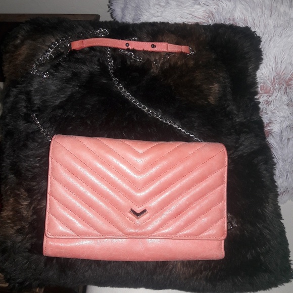 botkier soho quilted crossbody